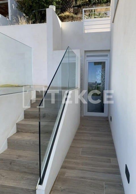 Villa à Altea, Espagne, 385 m² - image 7