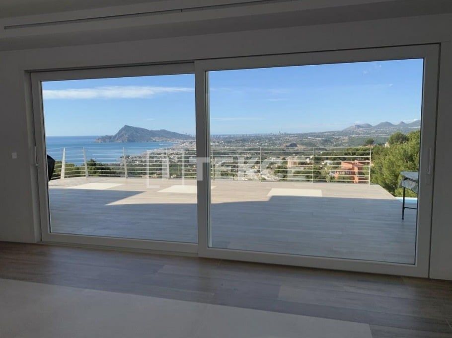 Villa à Altea, Espagne, 385 m² - image 9