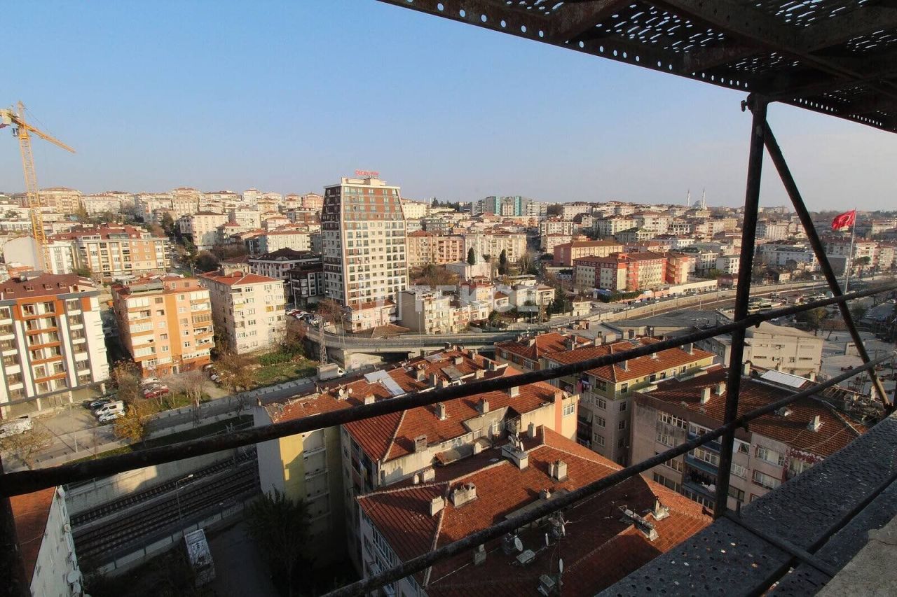Apartment in Istanbul, Turkey, 97 m² - picture 9