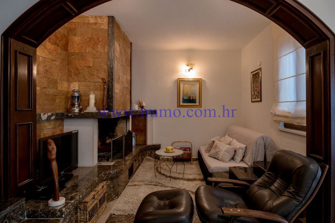 Villa en Brač, Croacia, 450 m² - imagen 4