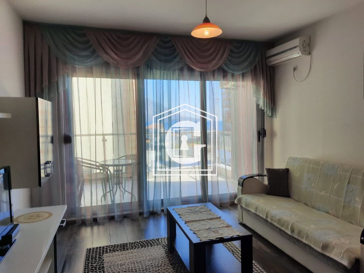 Appartement à Budva, Monténégro, 45 m² - image 1