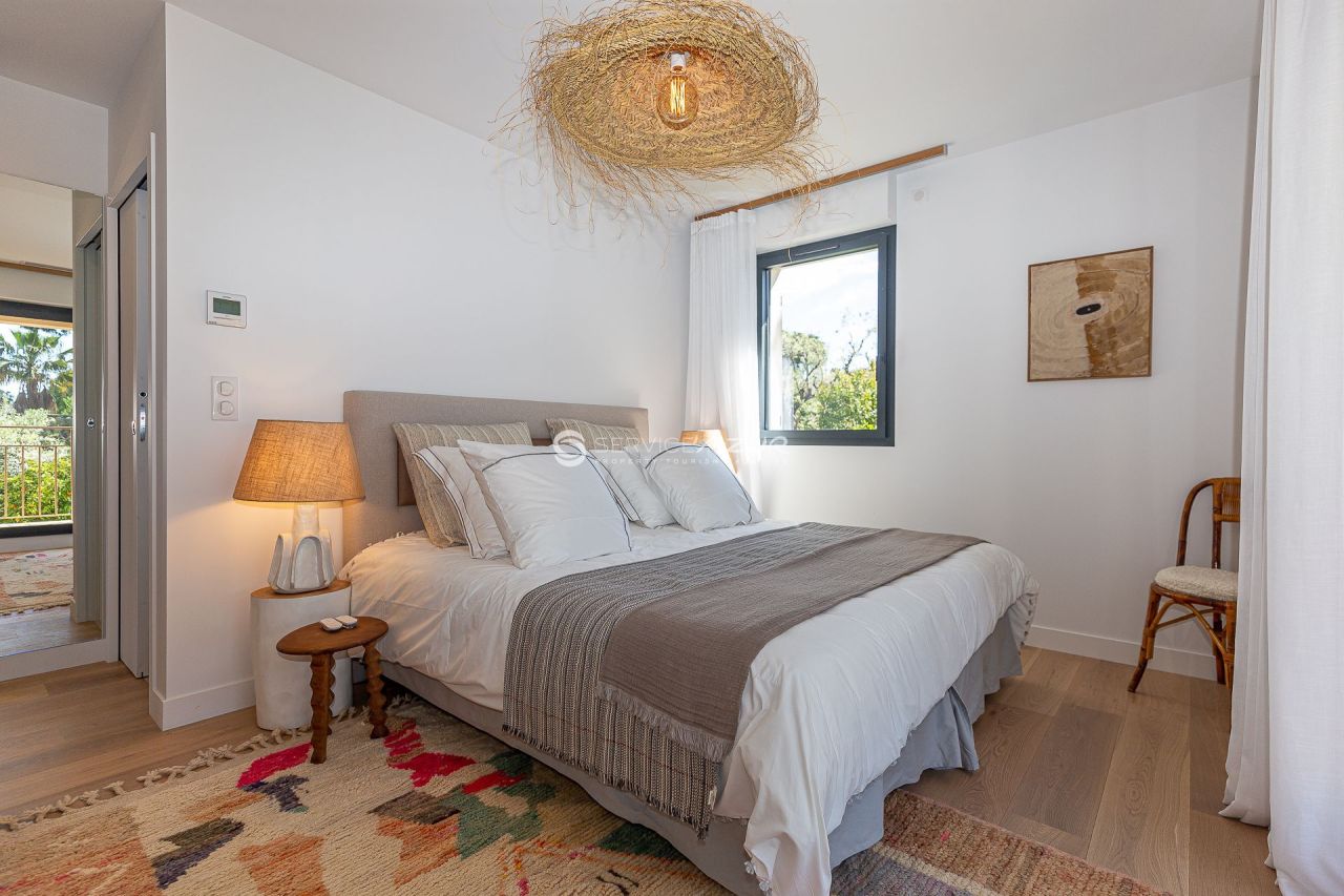 Villa en Antibes, Francia, 140 m² - imagen 9