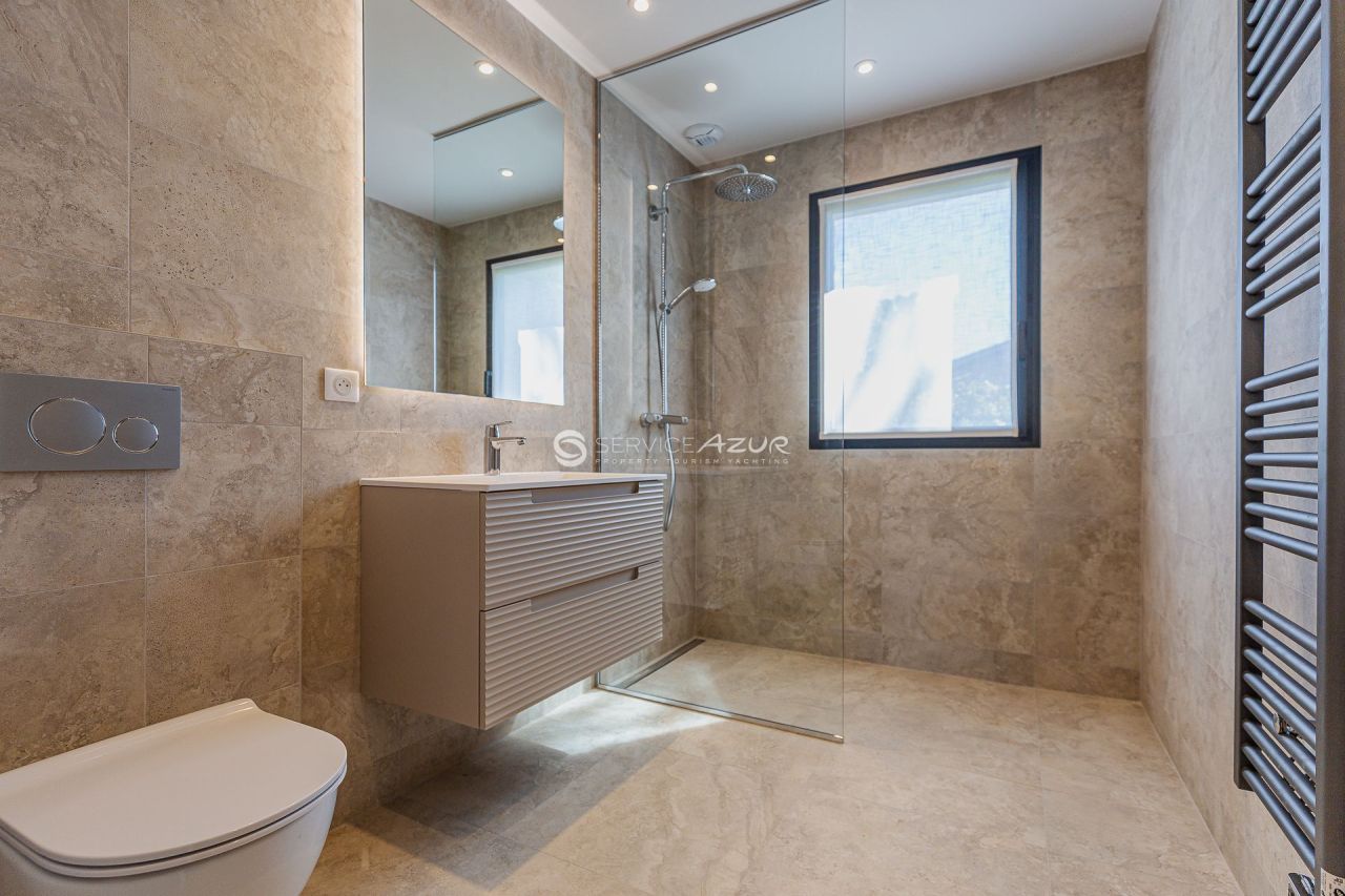 Villa en Antibes, Francia, 140 m² - imagen 11