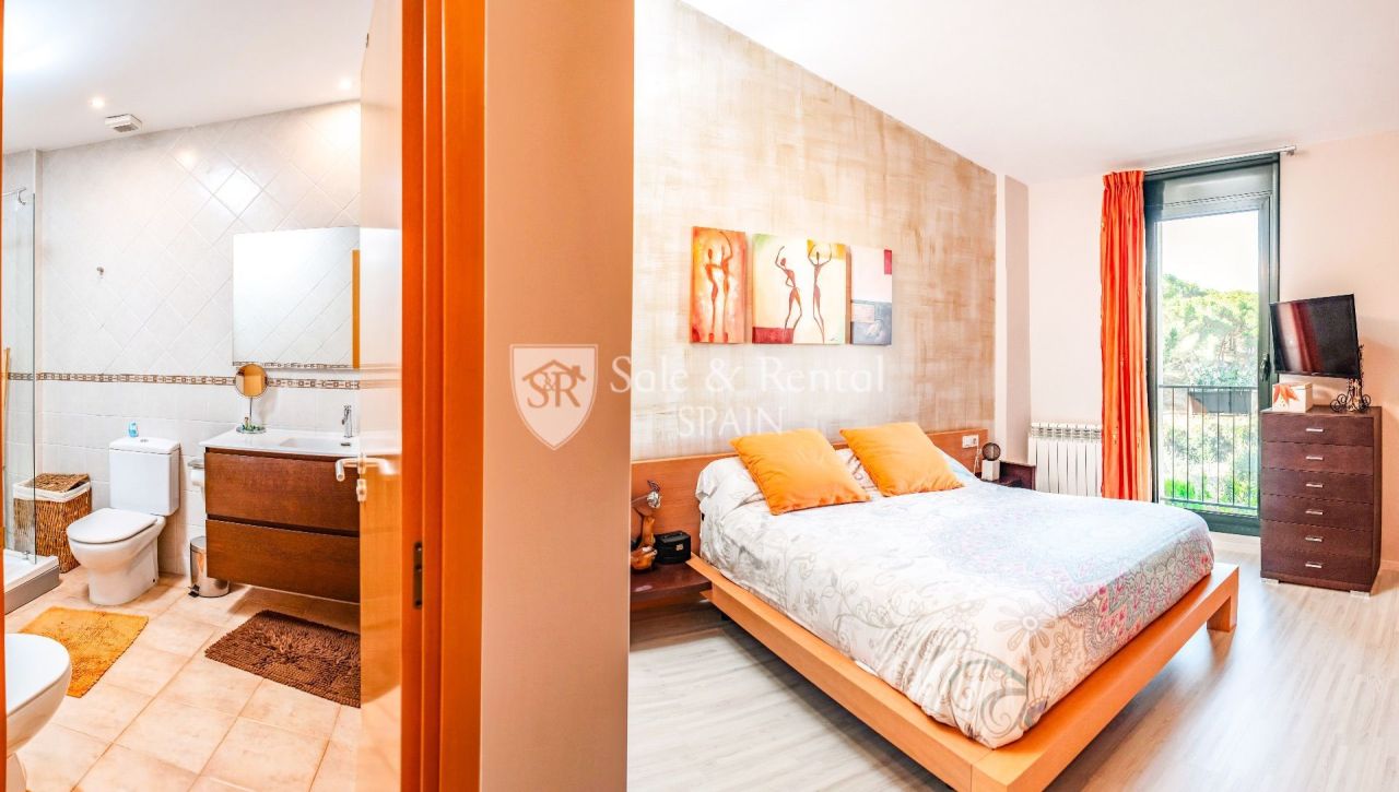 Cottage in Lloret de Mar, Spanien, 207 m² - Foto 12