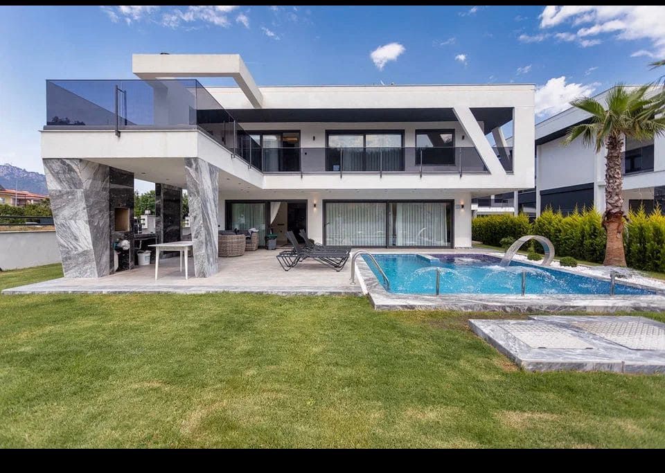 Villa en Tekirova, Turquia, 200 m² - imagen 2