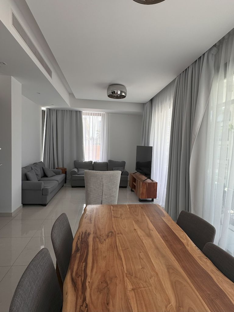 Piso en Limasol, Chipre, 147 m² - imagen 2