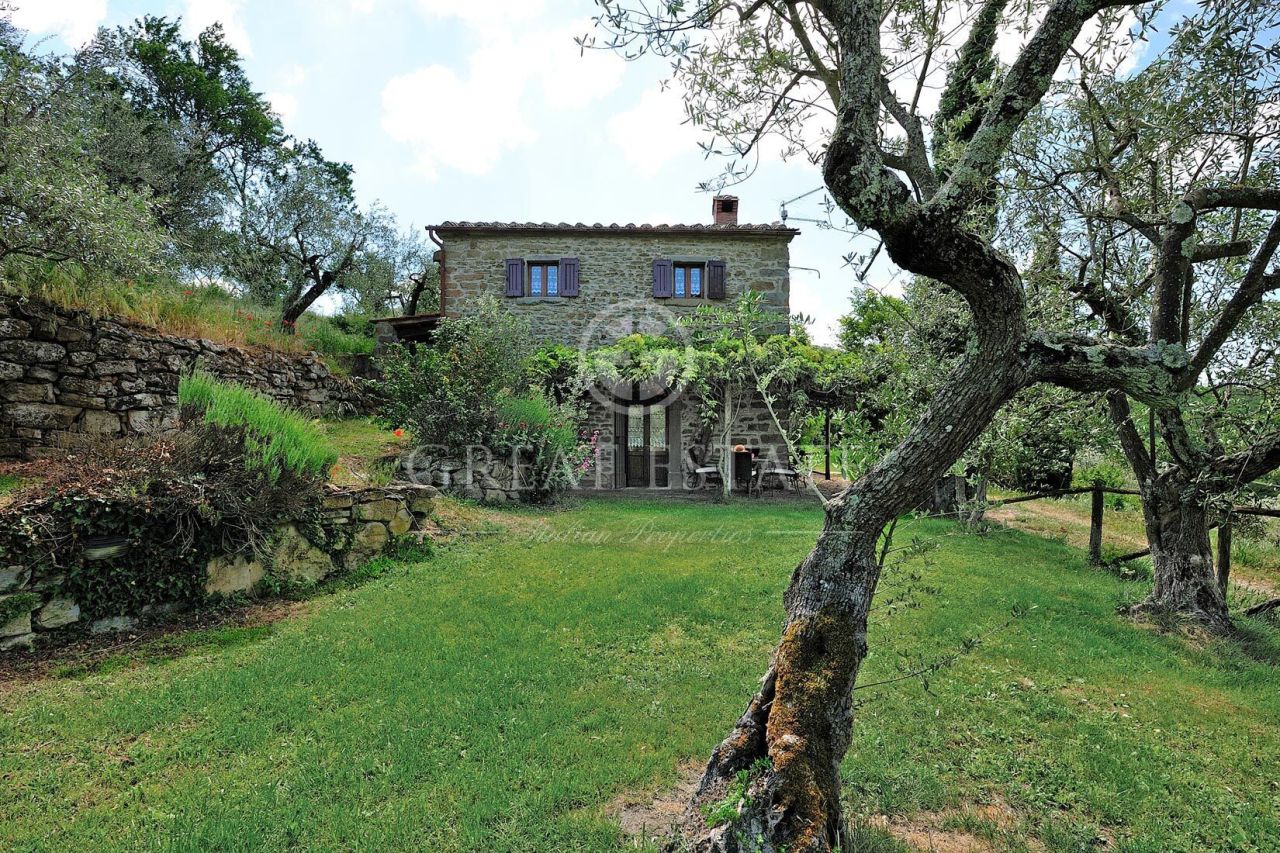 House in Cortona, Italy, 138.8 m² - picture 1