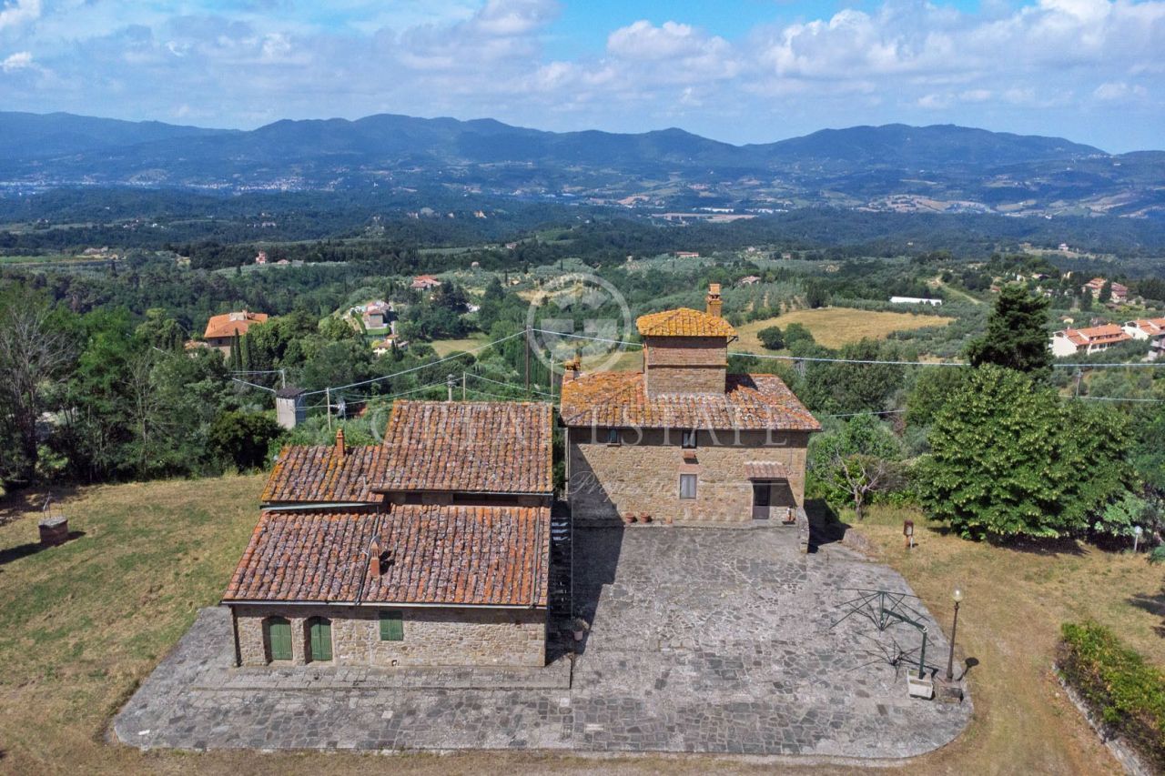 Casa a Reggello, Italia, 911.05 m² - foto 7