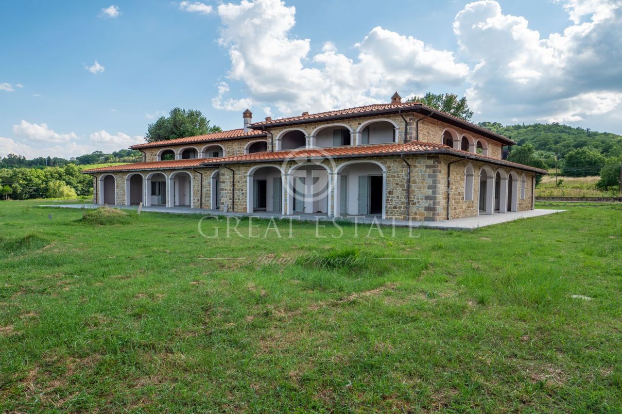 Casa ad Arezzo, Italia, 925.6 m² - foto 10