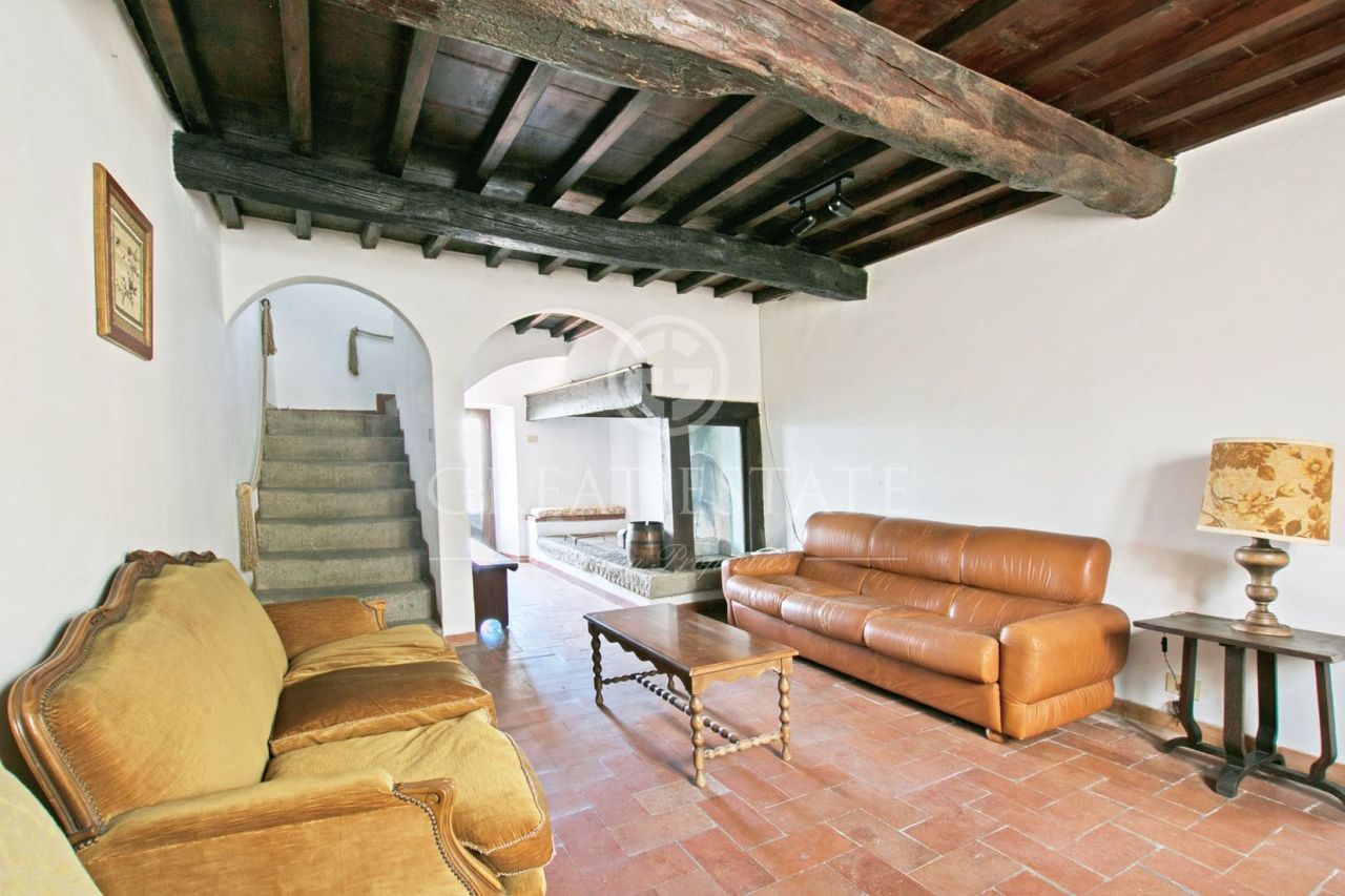 Casa a Reggello, Italia, 911.05 m² - foto 12