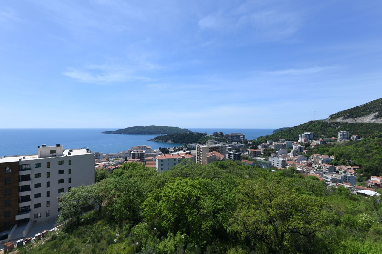 Flat in Budva, Montenegro, 52 m² - picture 2