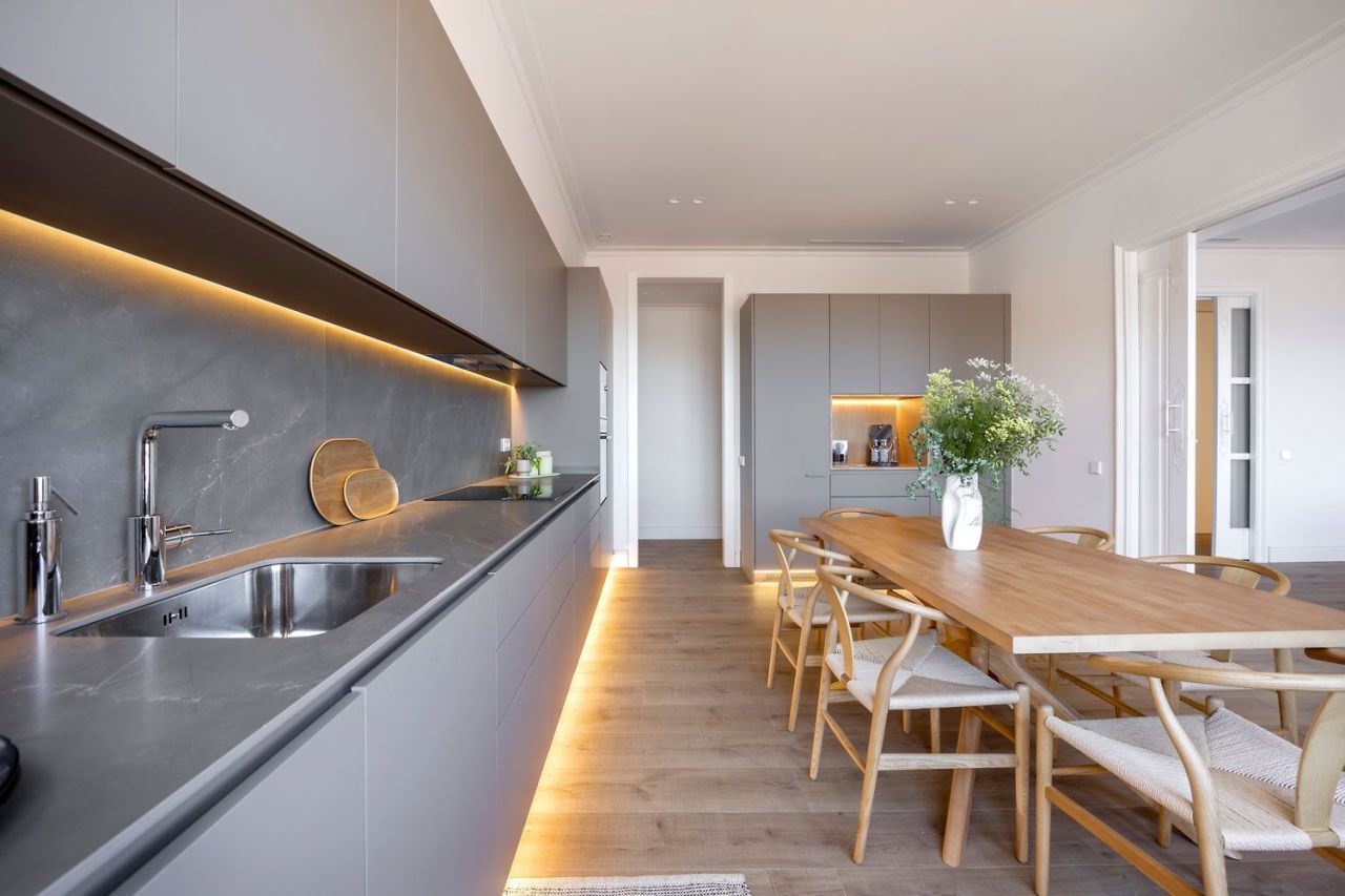 Appartement à Barcelone, Espagne, 194 m² - image 2