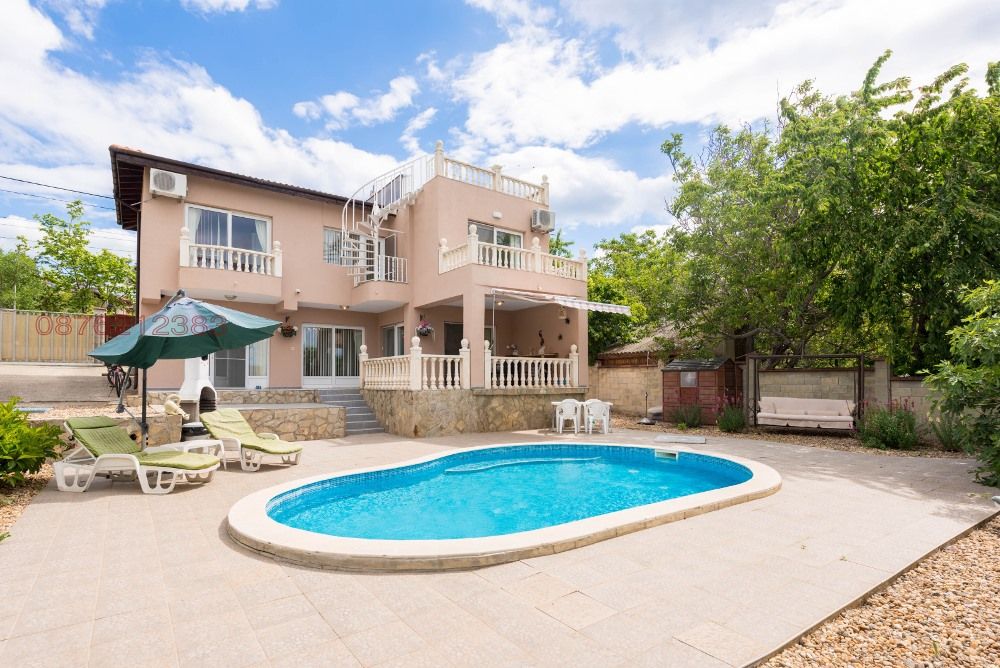 Villa à Baltchik, Bulgarie, 185 m² - image 3