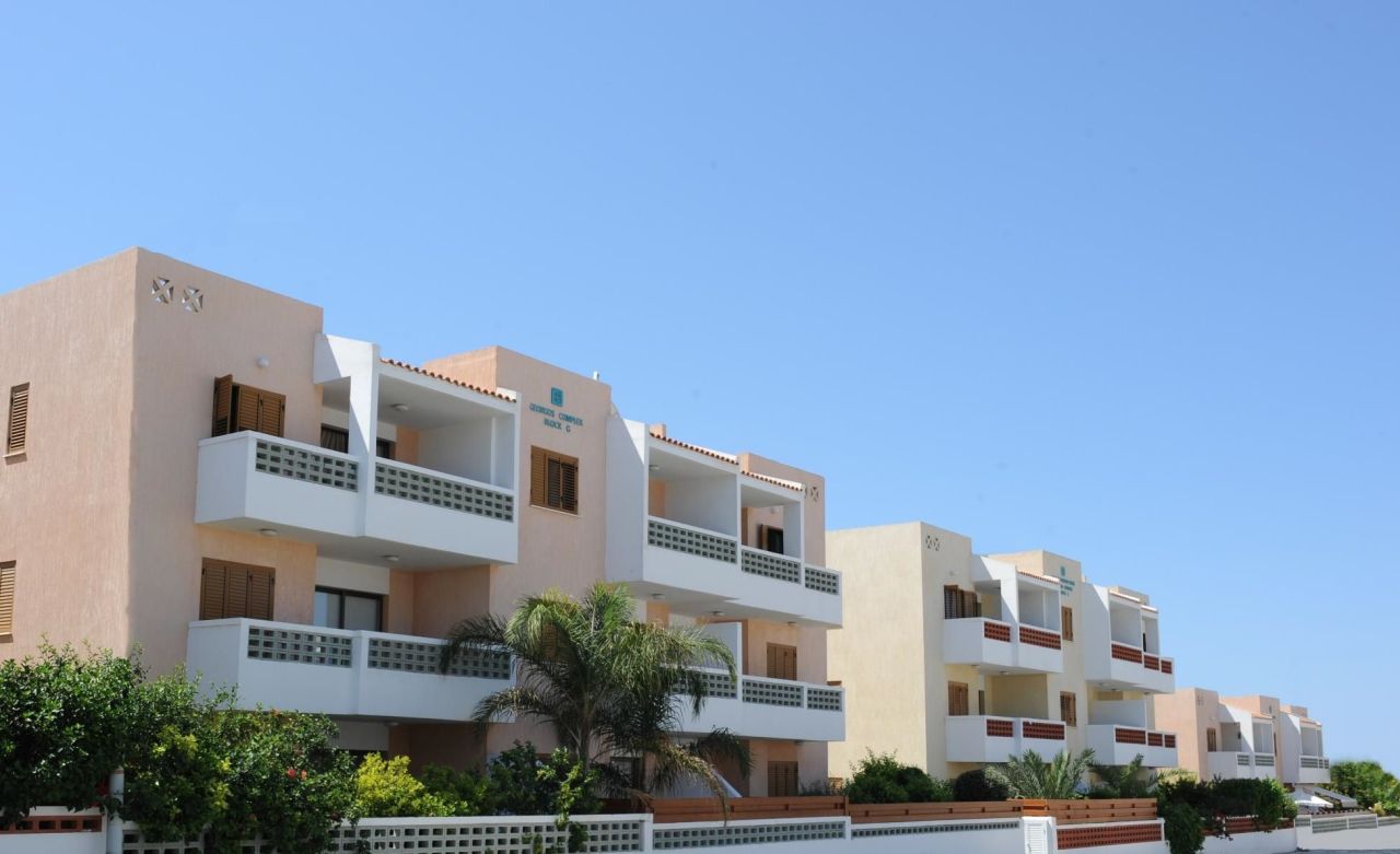 Appartamento a Paphos, Cipro, 85 m² - foto 2