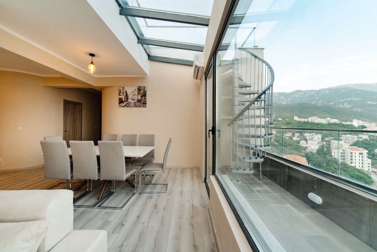 Attico a Budva, Montenegro, 257.39 m² - foto 4