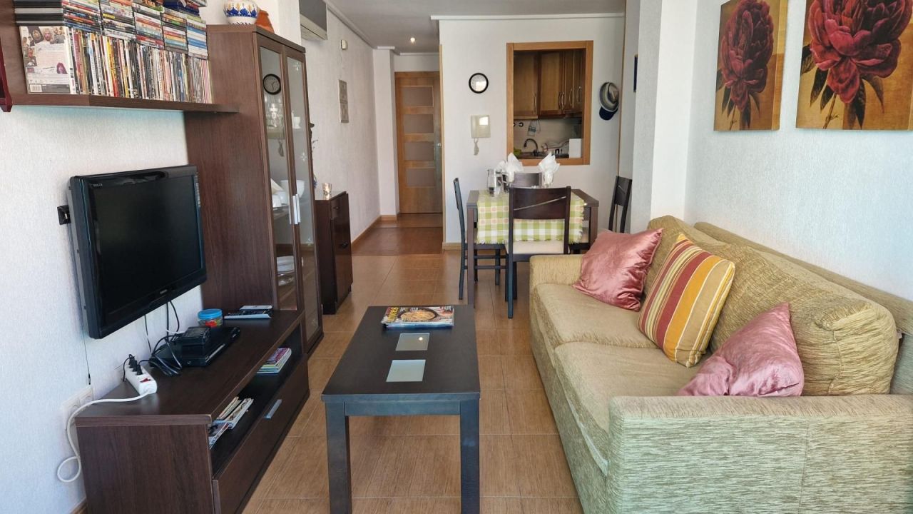 Wohnung in Torrevieja, Spanien, 66 m² - Foto 1