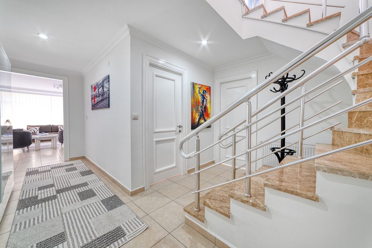 Apartment in Alanya, Türkei, 230 m² - Foto 2