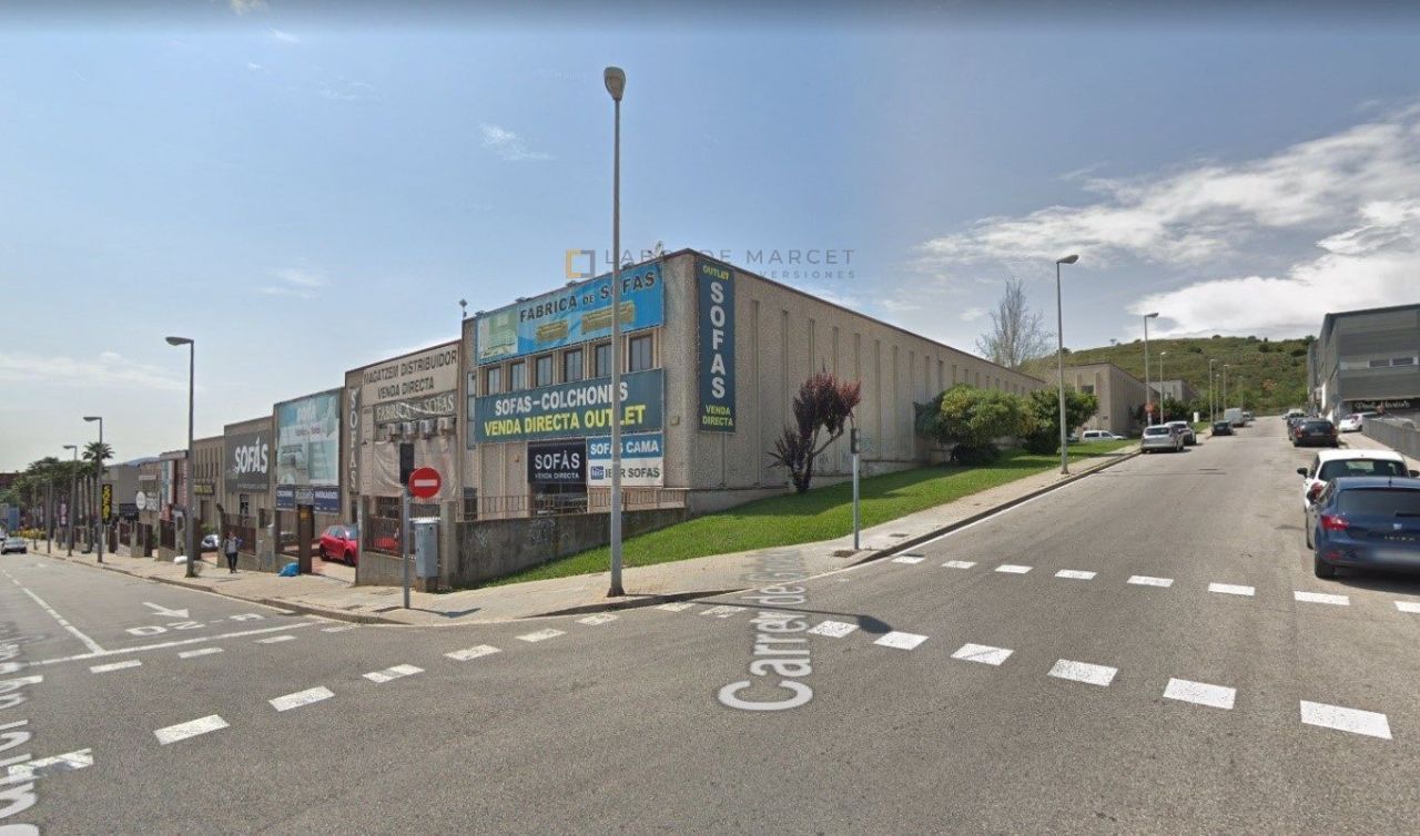 Industrial Barcelona, Badalona, Spain, 867 m² - picture 1