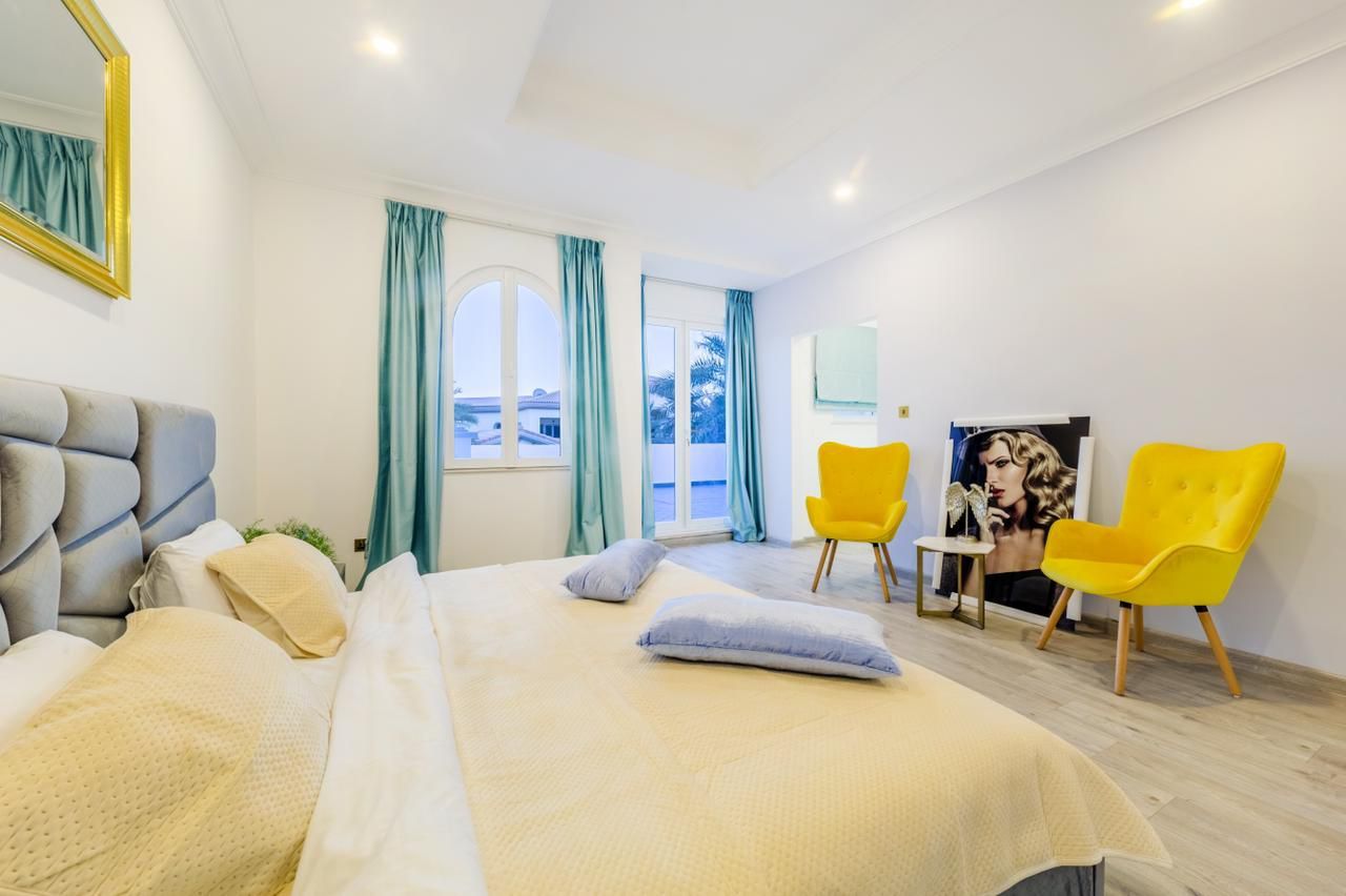 Villa à Dubaï, EAU, 465 m² - image 2