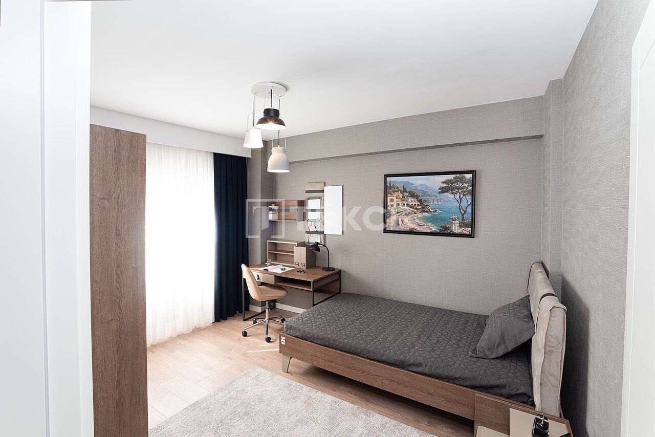 Apartamento en Esenyurt, Turquia, 180 m² - imagen 9