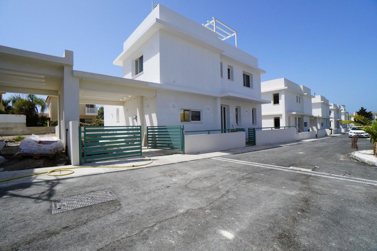 Villa in Larnaca, Cyprus, 147 m² - picture 1