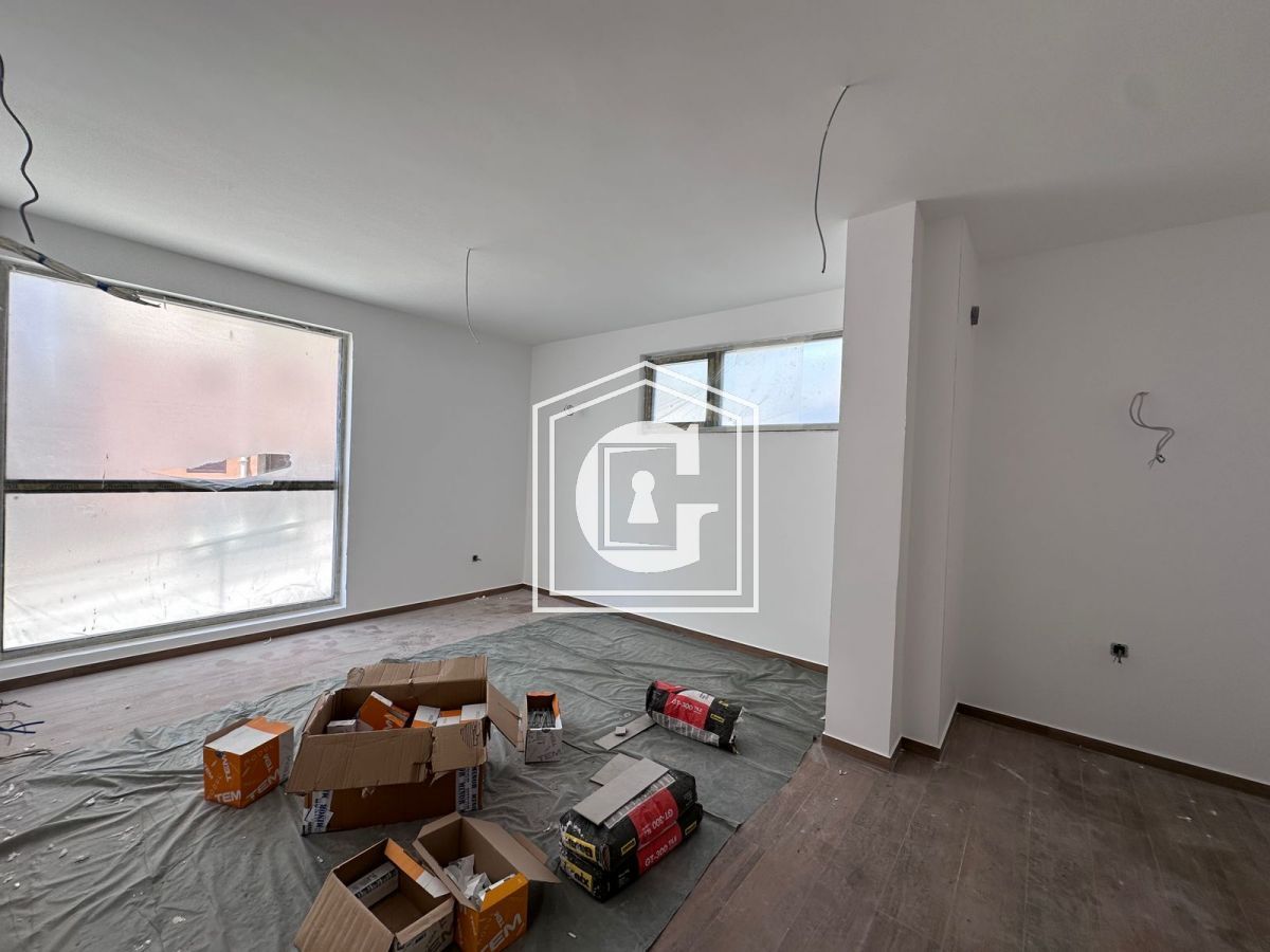 Apartment in Becici, Montenegro, 60 m² - picture 2