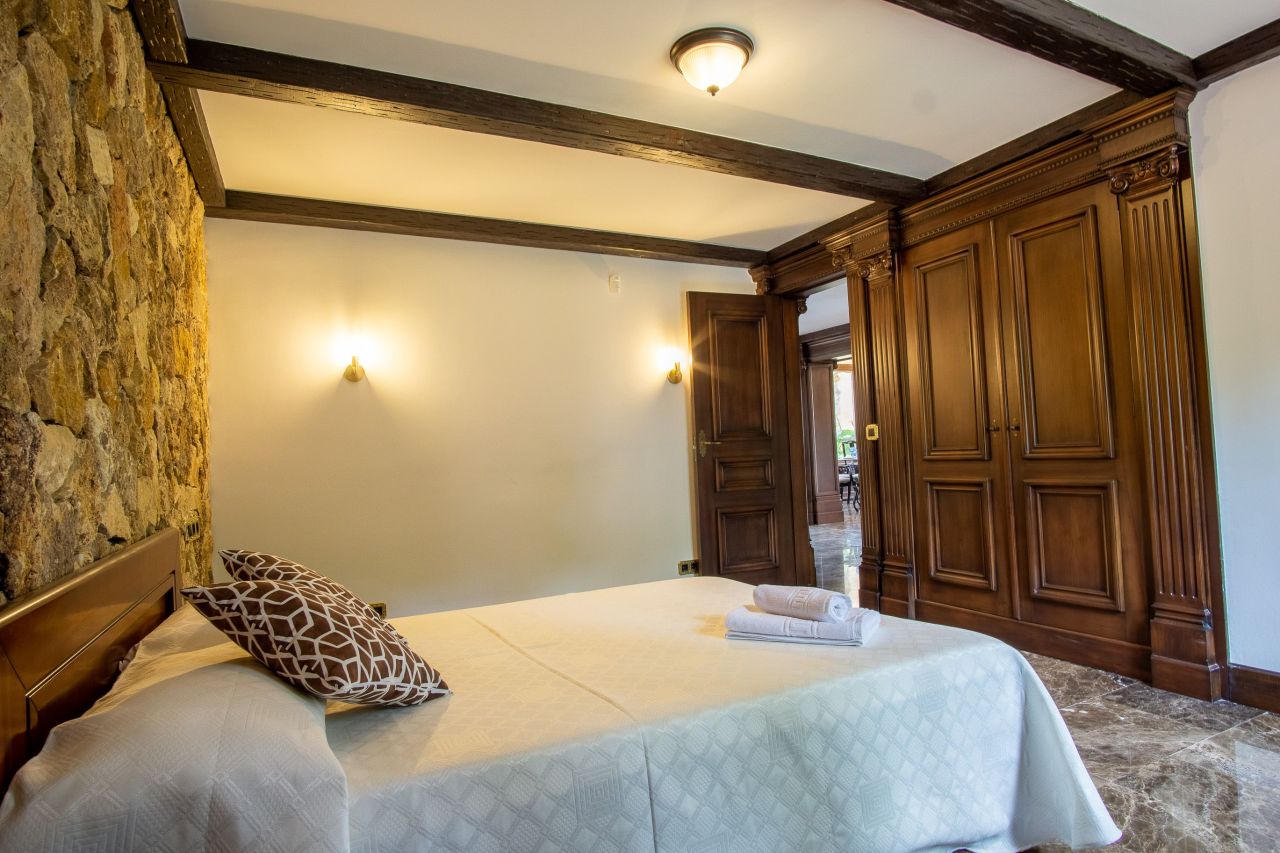 Villa à Blanes, Espagne, 400 m² - image 11