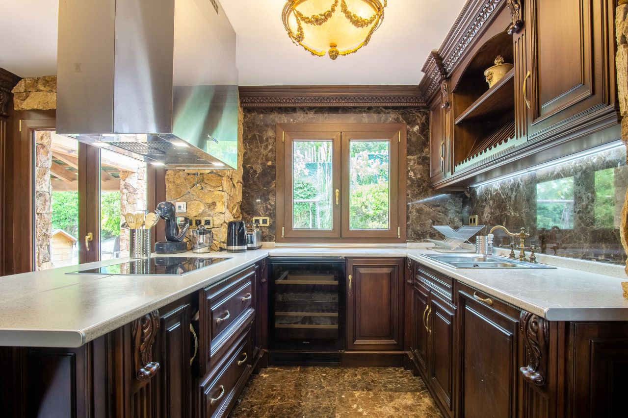 Villa à Blanes, Espagne, 400 m² - image 10