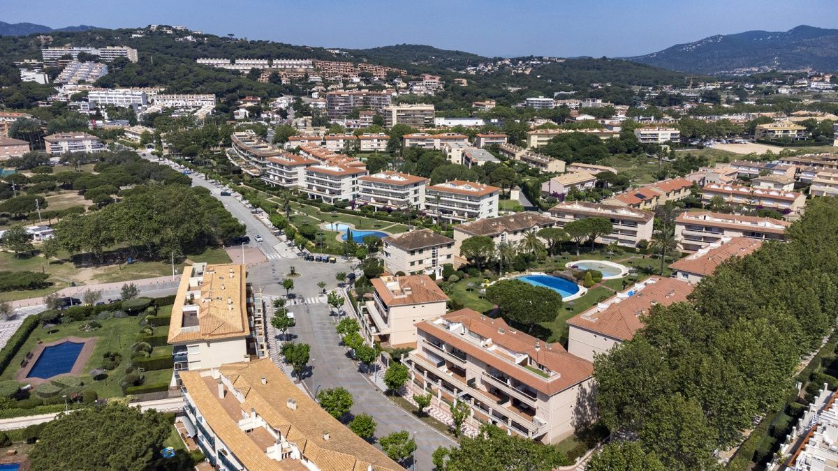 Flat on Costa Brava, Spain, 86 m² - picture 2