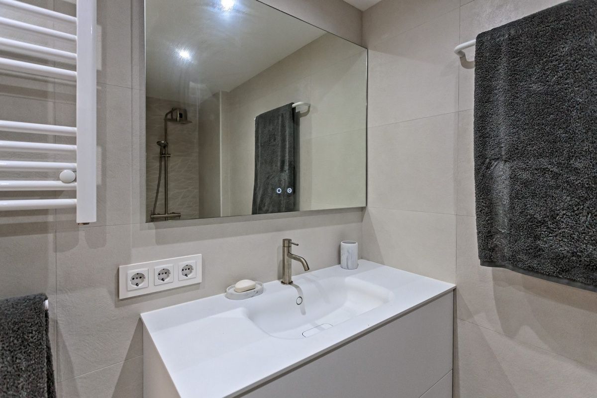 Flat on Costa Brava, Spain, 86 m² - picture 10