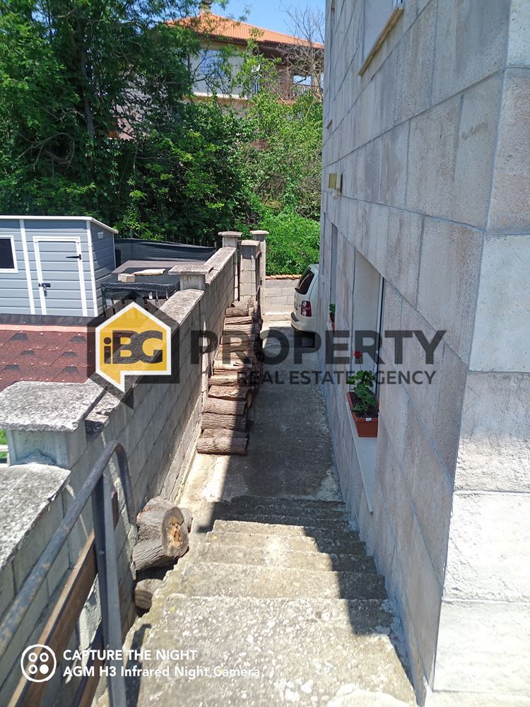 Maison à Bliznatsi, Bulgarie, 240 m² - image 8