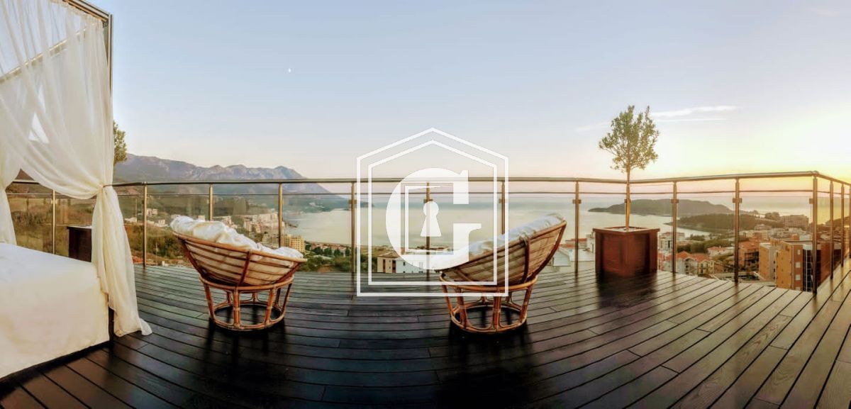 Apartment in Becici, Montenegro, 168 m² - picture 2