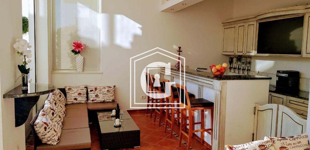 Apartment in Becici, Montenegro, 168 m² - picture 5