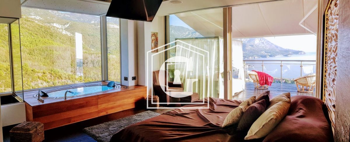 Apartment in Becici, Montenegro, 168 m² - picture 9