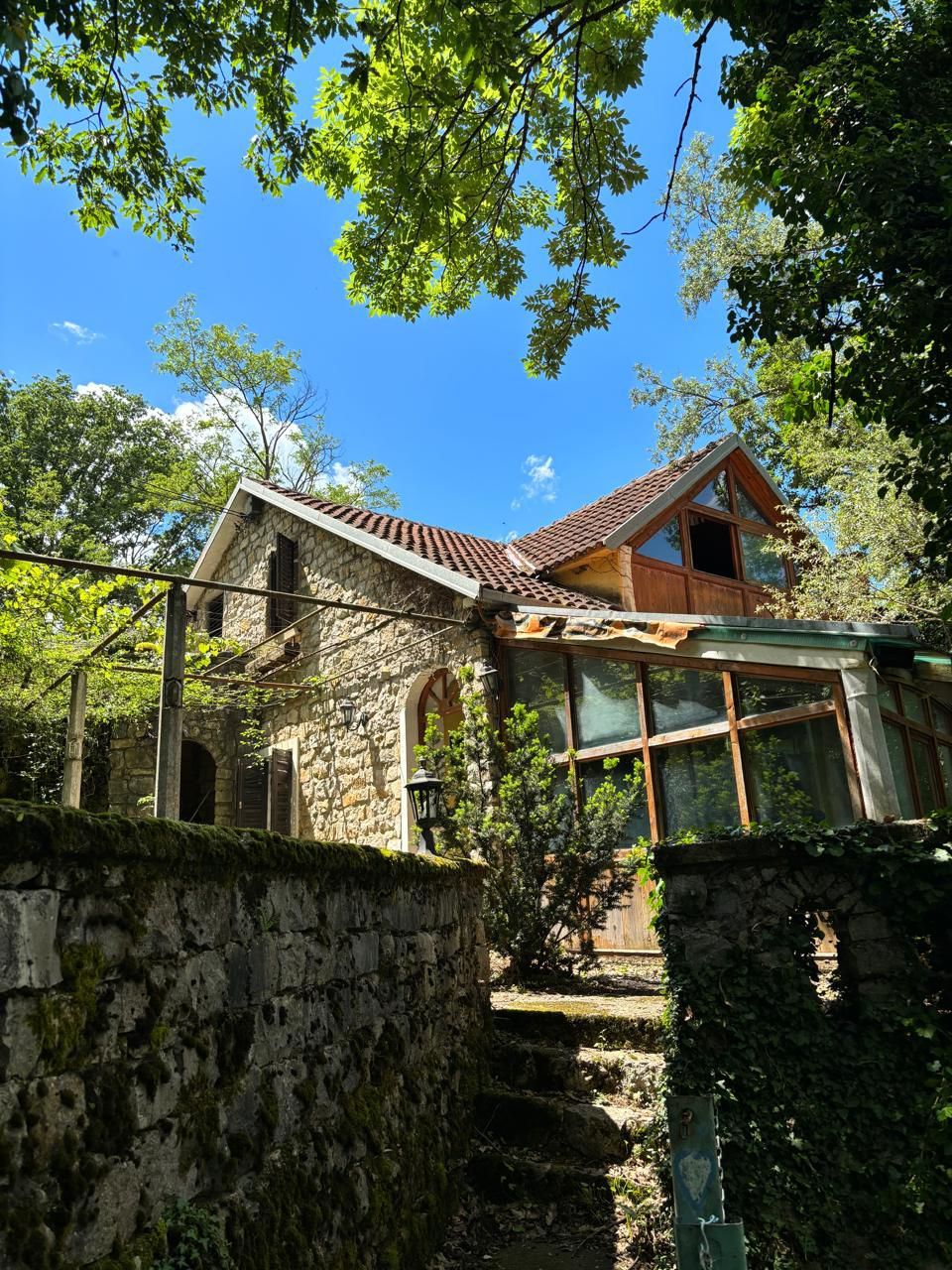 Casa en Nikšić, Montenegro, 90 m² - imagen 1