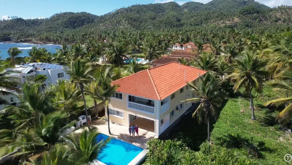 Villa in Samana, Dominican Republic, 400 m² - picture 2