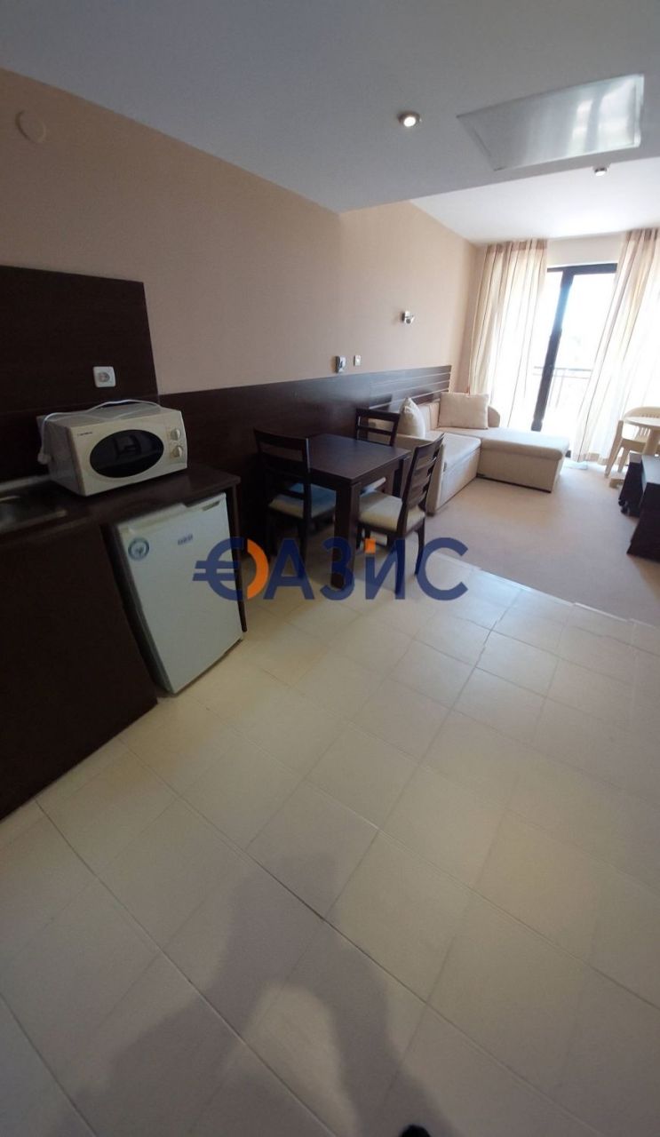 Apartment in Obzor, Bulgaria, 70.6 m² - picture 2