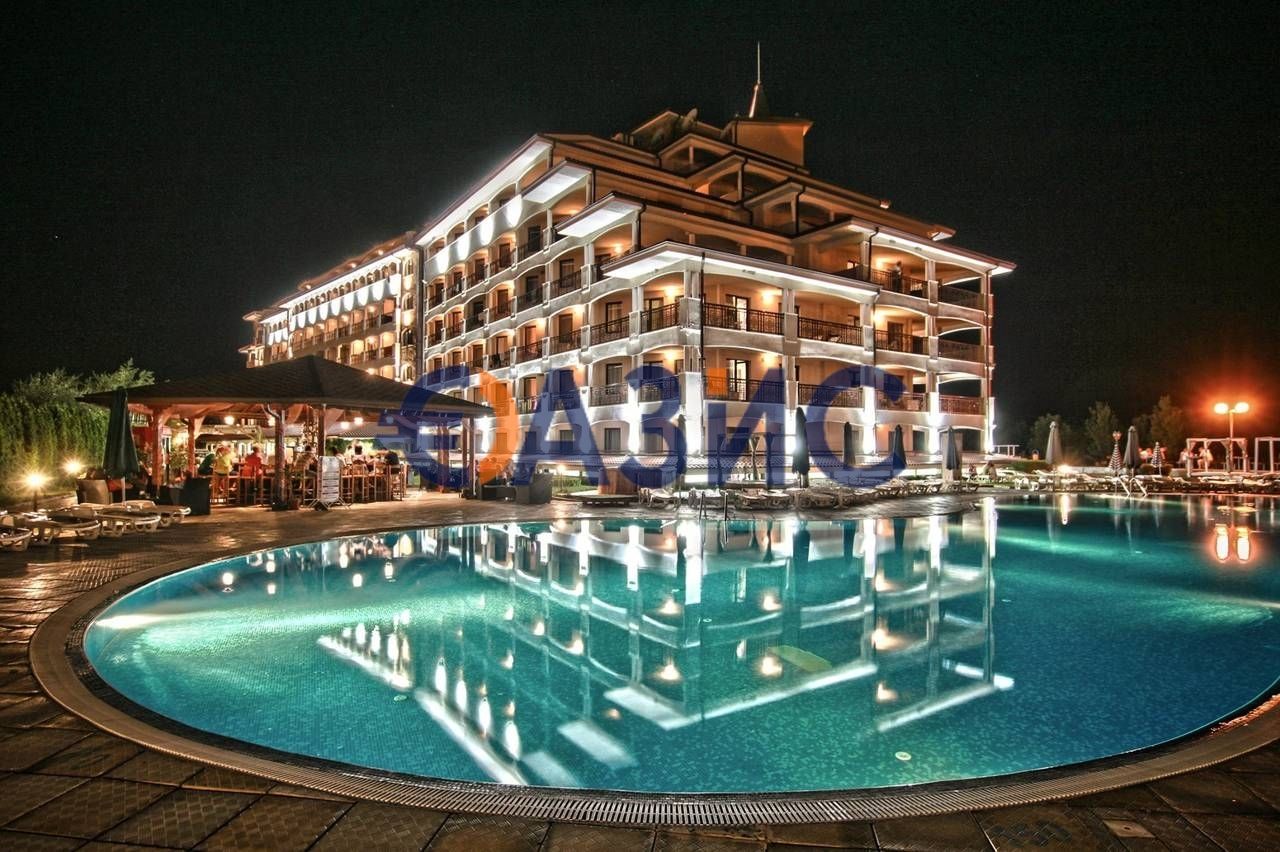 Apartment in Obzor, Bulgaria, 70.6 m² - picture 12