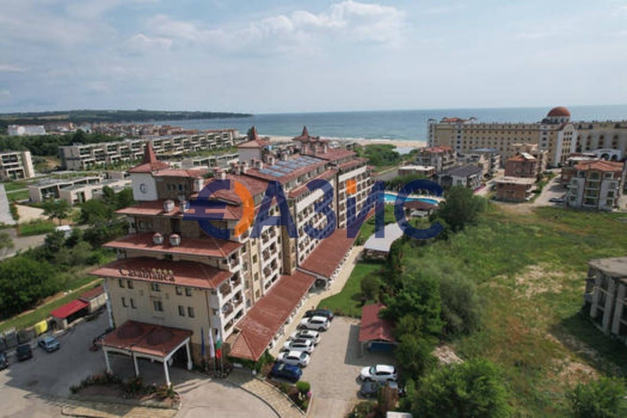 Apartment in Obzor, Bulgaria, 70.6 m² - picture 16