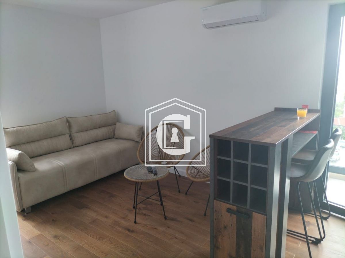 Apartamento en Tivat, Montenegro, 38 m² - imagen 3