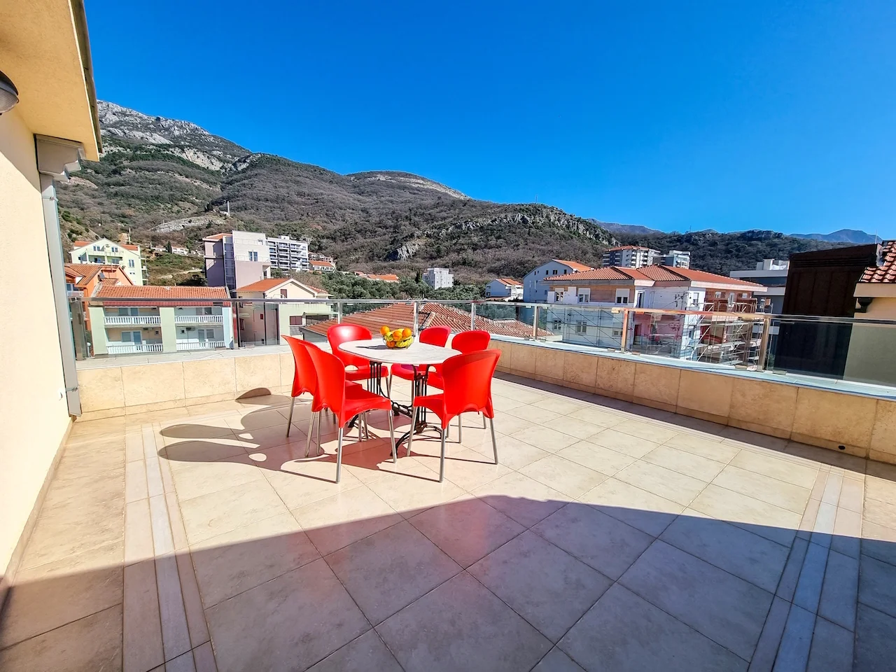 Penthouse in Budva, Montenegro, 106 m² - Foto 1