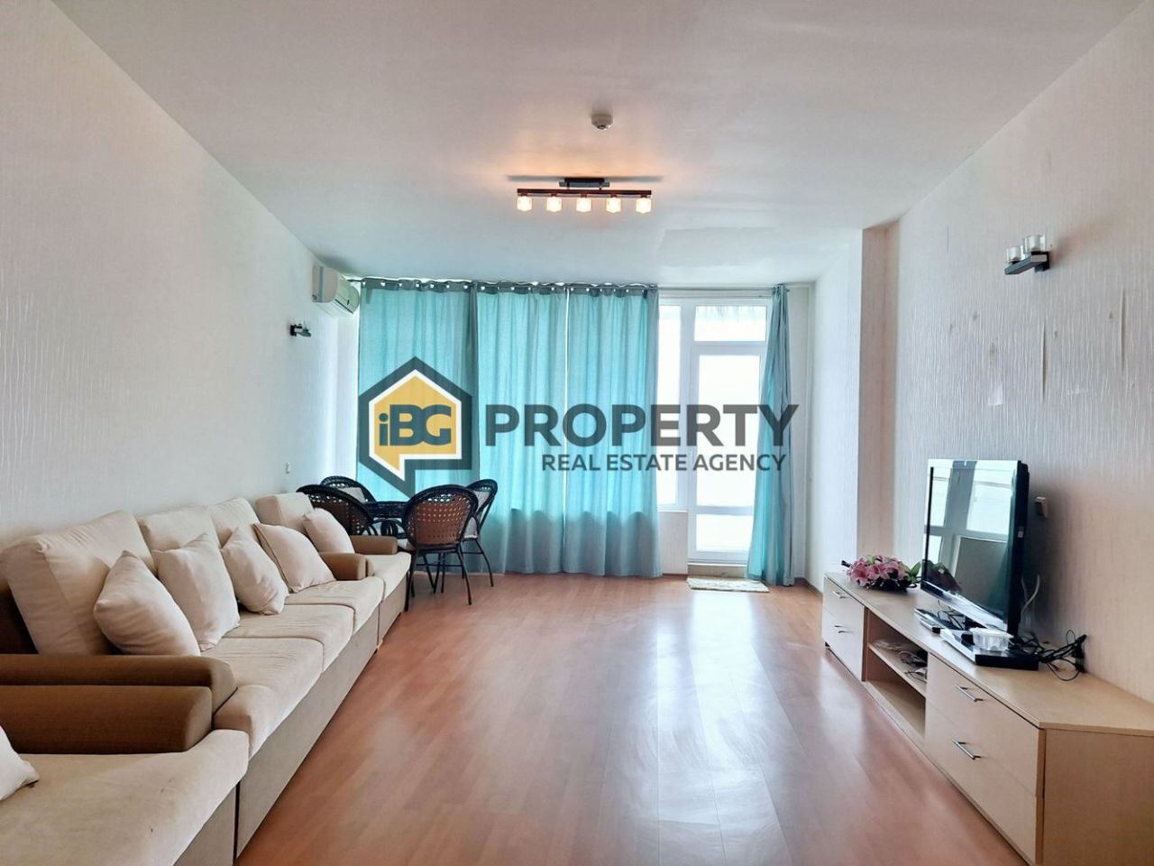 Appartement à Byala, Bulgarie, 230 m² - image 1