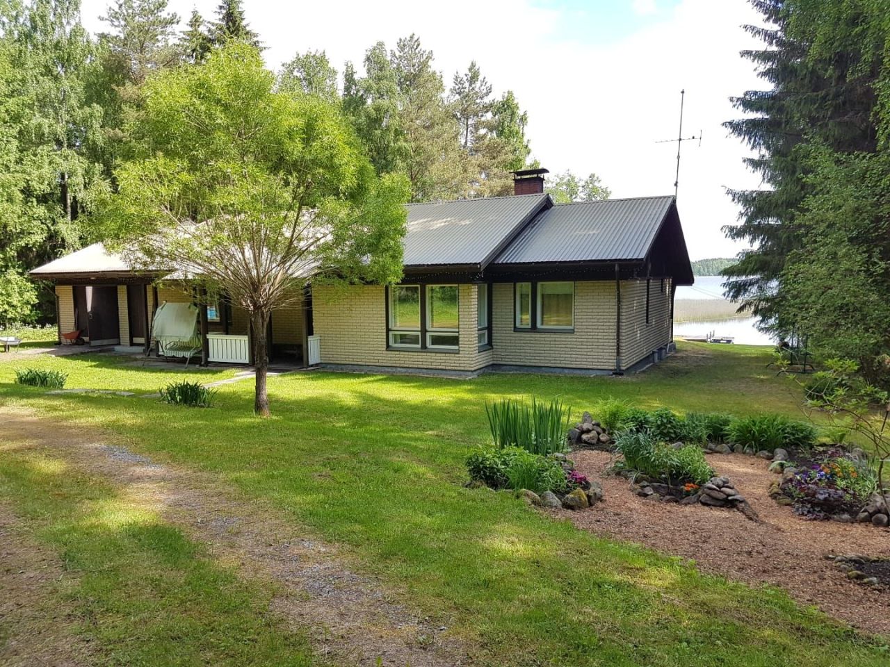 Cottage à Rantasalmi, Finlande, 189 m² - image 1