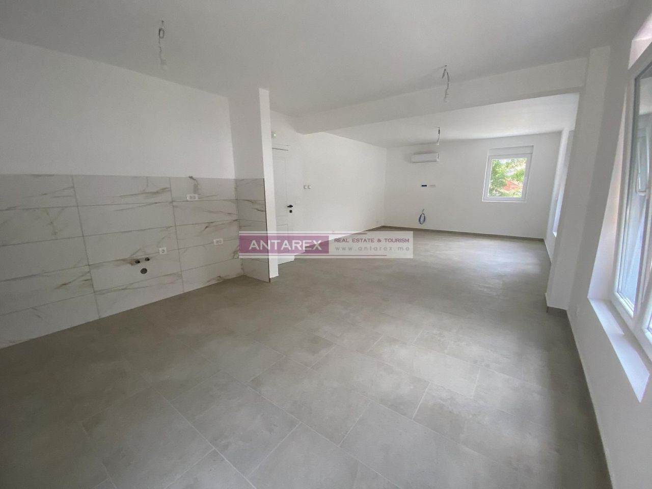 Apartment in Igalo, Montenegro, 85 m² - Foto 2