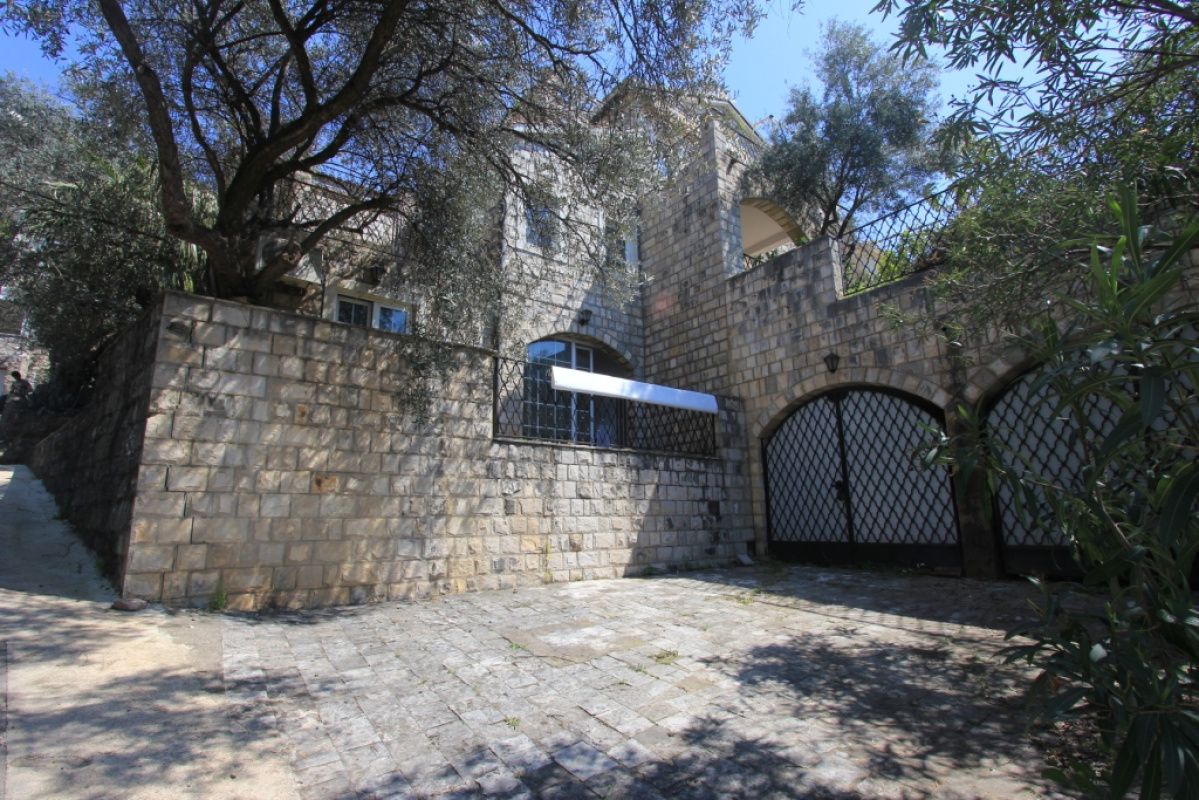 Haus in Petrovac, Montenegro, 560 m² - Foto 2