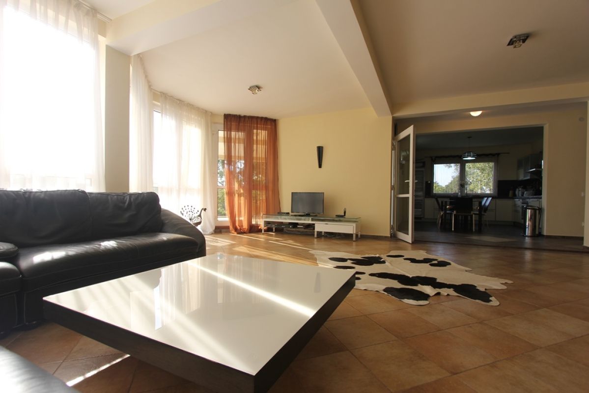 Haus in Sutomore, Montenegro, 301 m² - Foto 2