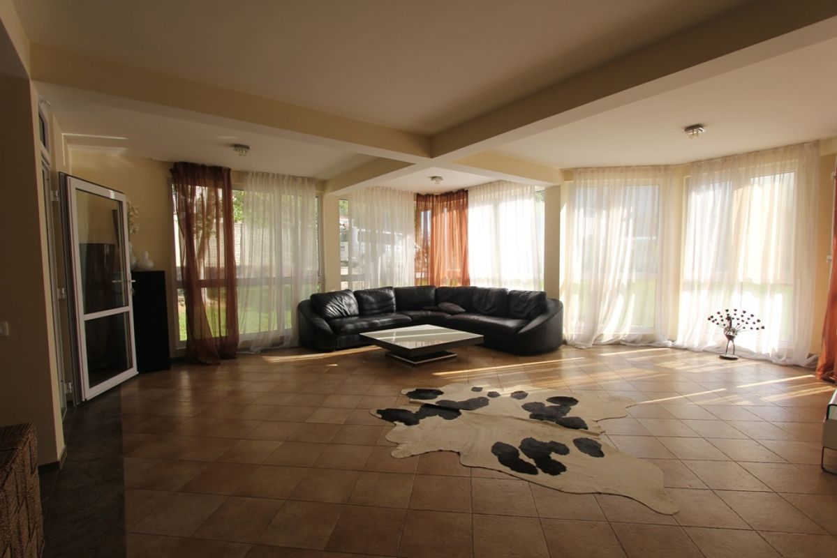 Haus in Sutomore, Montenegro, 301 m² - Foto 3