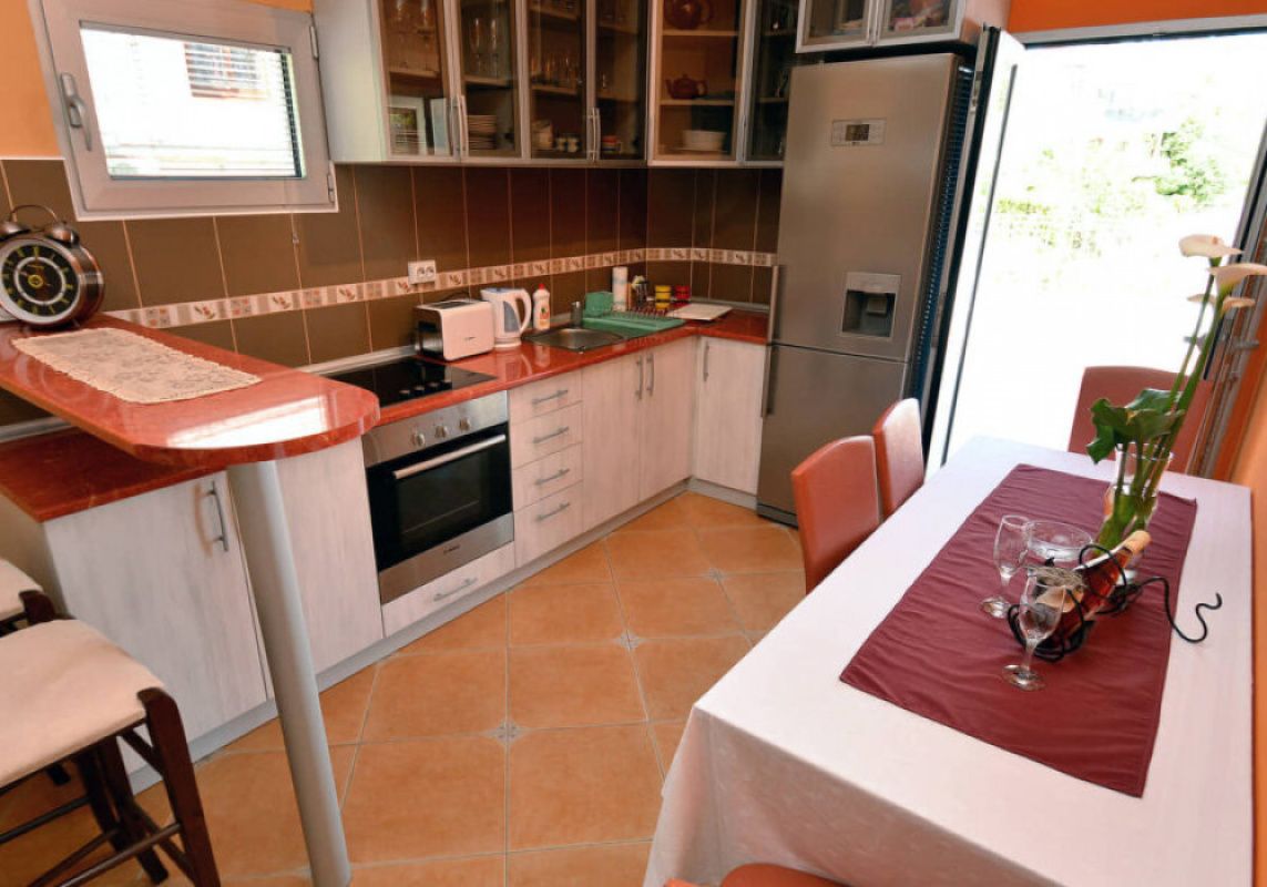 Casa en Muo, Montenegro, 228 m² - imagen 3