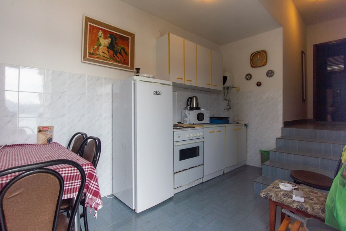 Casa en Krasici, Montenegro, 230 m² - imagen 3