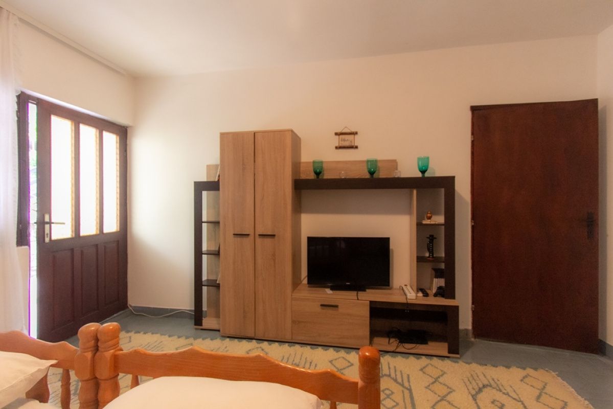 Casa en Krasici, Montenegro, 230 m² - imagen 10